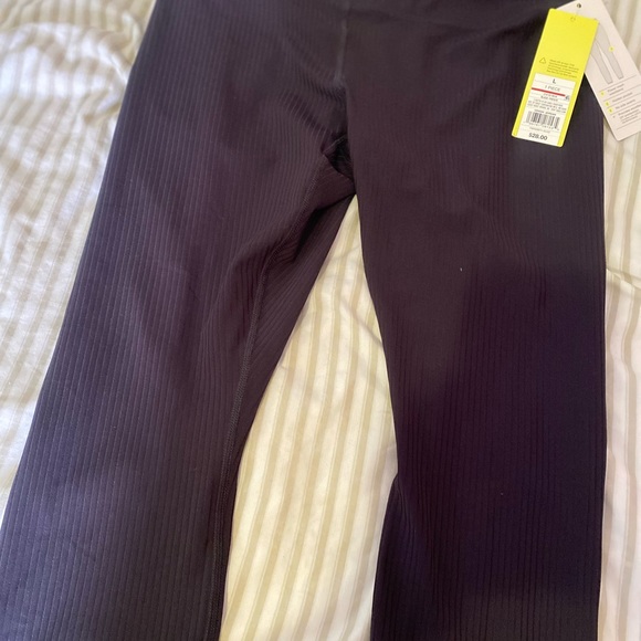 Is  great  pants - Picture 3 of 3